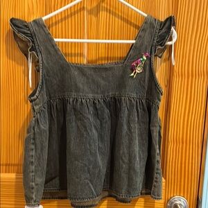 Thanksgiving sales 🎉Black Denim Sleeveless Top $10